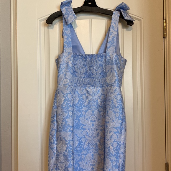 {Ever New | ASOS} Plunge Neck Mini Dress, Size 8 - Picture 9 of 12